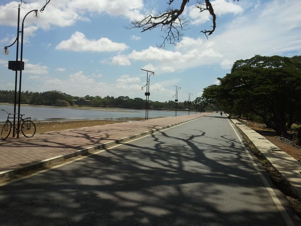 Tissa Resort Tissamaharama Luaran gambar