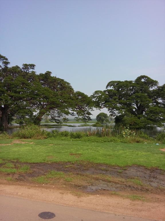 Tissa Resort Tissamaharama Luaran gambar